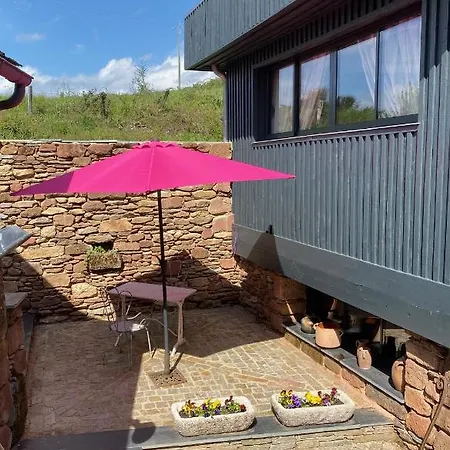 Les Monts D'amara, Ressourcement, Nature, Sante Bed & Breakfast