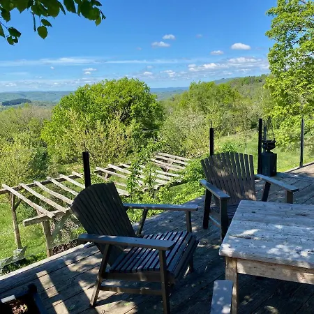 Les Monts D'amara, Ressourcement, Nature, Sante Bed & Breakfast *